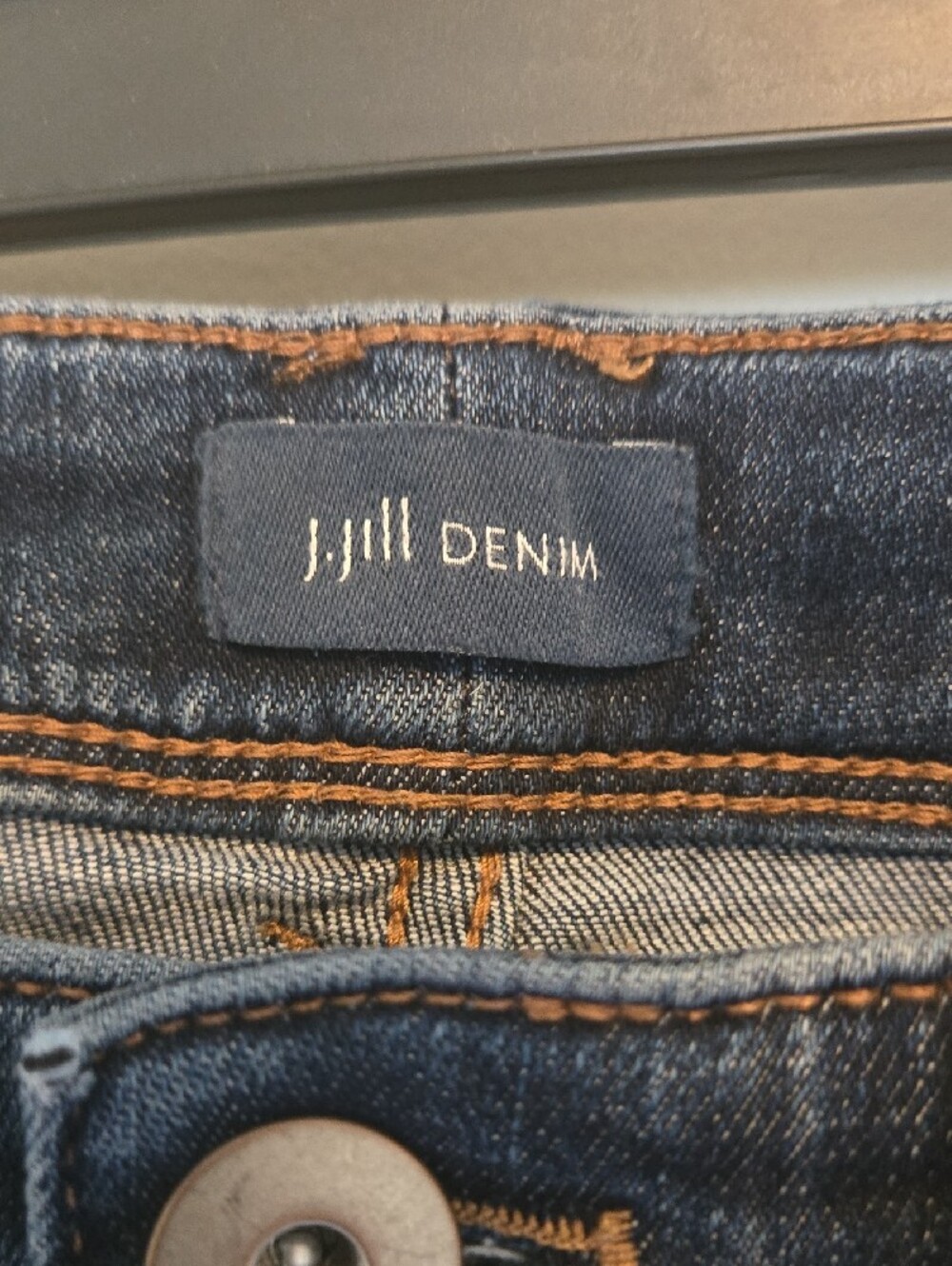 J. Jill Jeans Curvy Fit Straight Leg Dark Wash 6 High Raise 30 Inch Waist - Picture 2 of 9